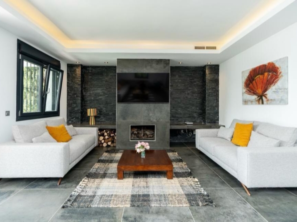 PHOTO-2025-07-29-19-06-32 8