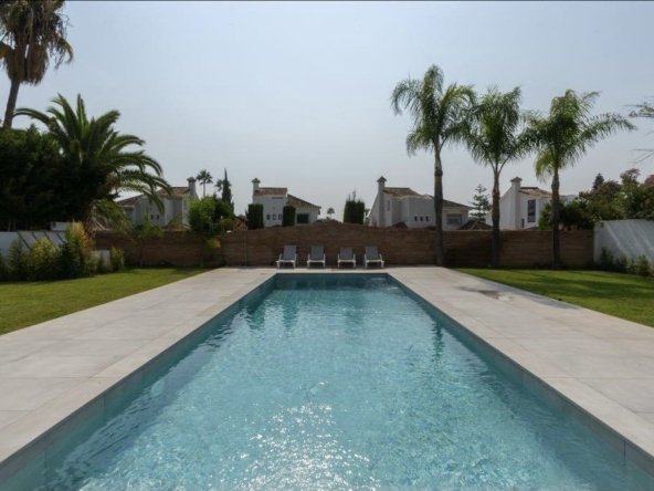 photo_5769646868752174673_y